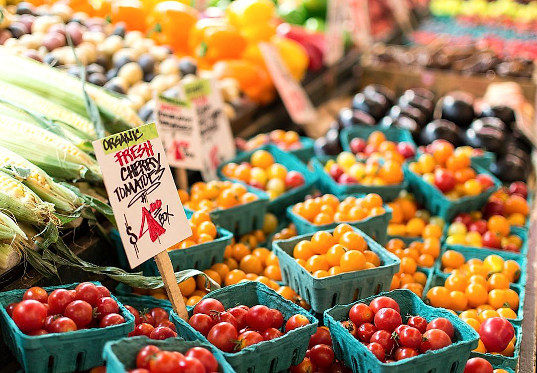 3 Cooperative Models Revolutionizing Local Produce Markets